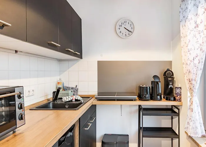 Nahe Airport Ber Maisonettewohnung Apartamento *