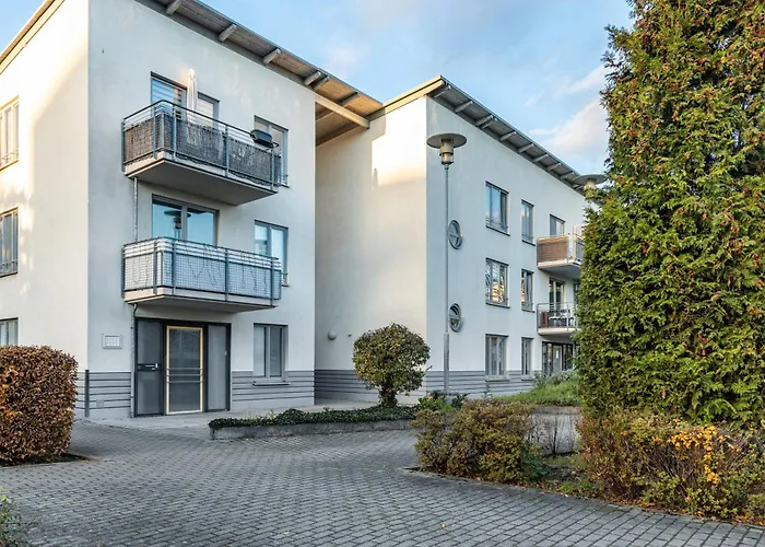 Nahe Airport Ber Maisonettewohnung Apartamento